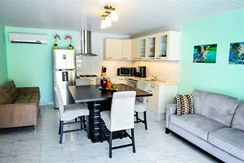 Paradise Villas & Apartments Ораньестад