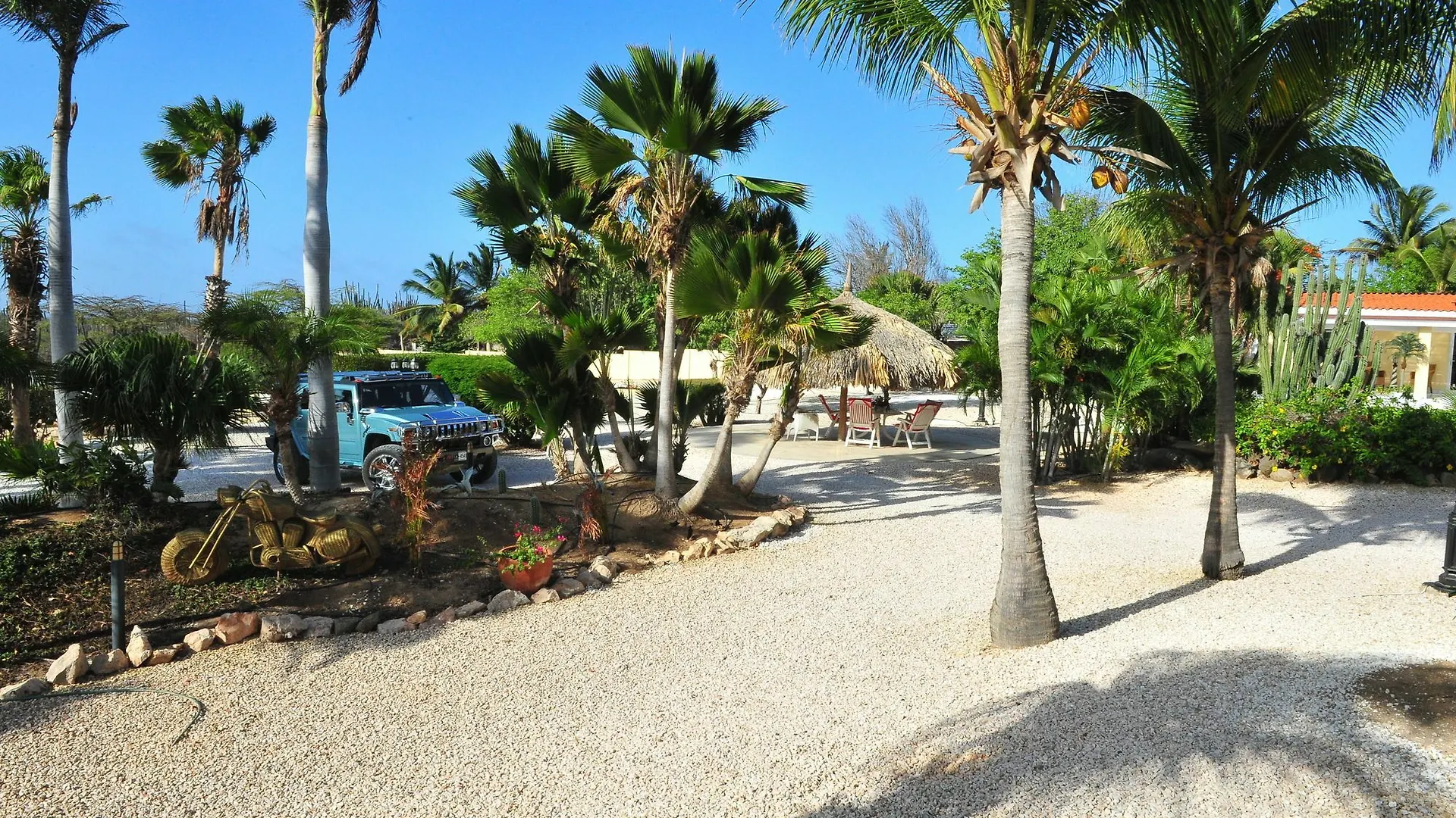 Paradise Villas & Apartments Ораньестад